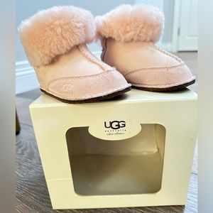 *NEW UGG Baby Girl Pink Suede Boo Backlace Boots